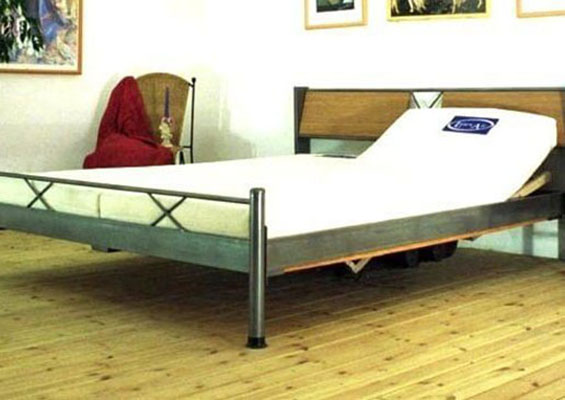מיטת מתכת דגם B315